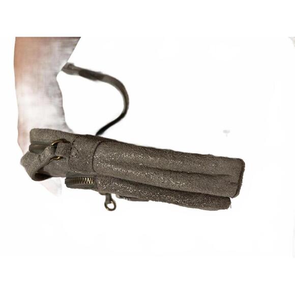 LIKE NEW American Leather Co Shimmery Gunmetal Crossbody Bag - Picture 6 of 8